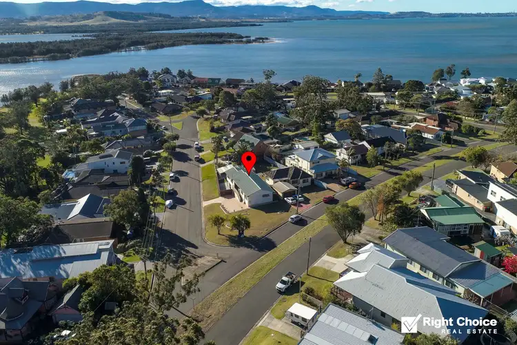 35 Bridge Avenue, Oak Flats NSW 2529