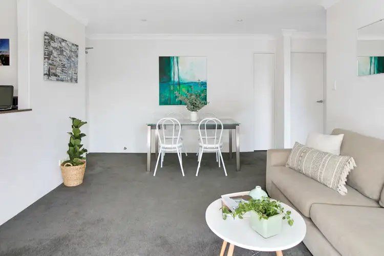 Fourth view of Homely apartment listing, 17/39 Wyuna Ave, Freshwater NSW 2096