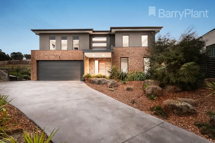 15 Brownlow Drive, Diamond Creek VIC 3089