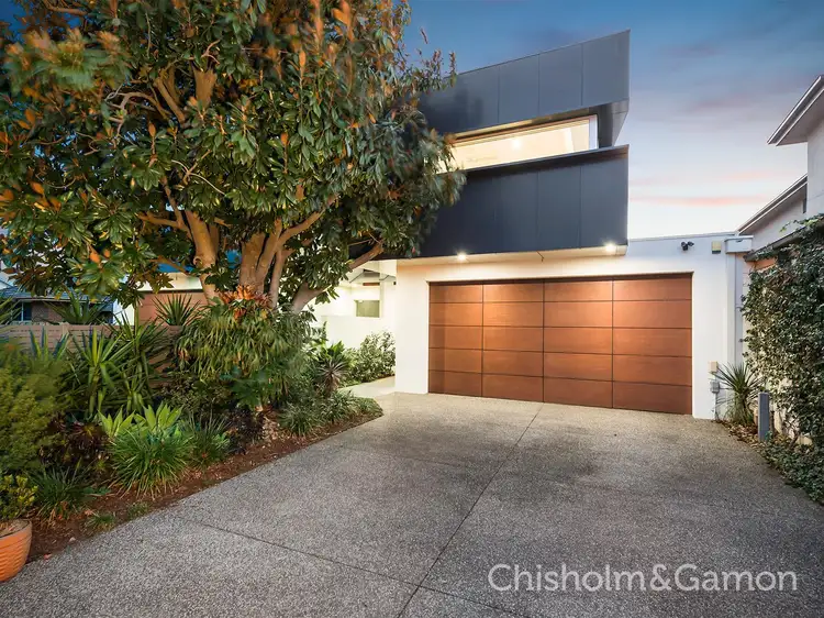 9 Chislehurst Road, Hampton VIC 3188