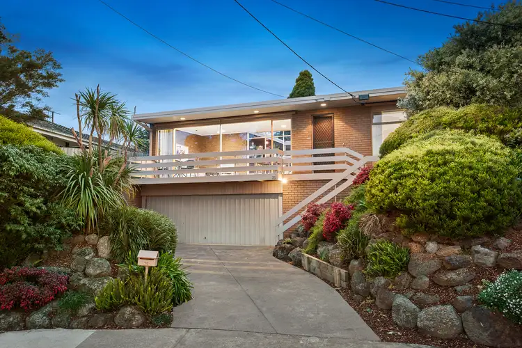 35 Burgundy Drive, Doncaster VIC 3108