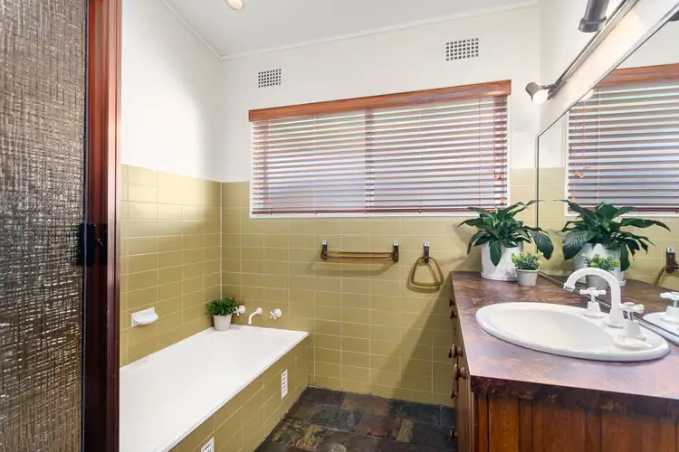 Sixth view of Homely house listing, 32 Margaret Street, Balgownie NSW 2519