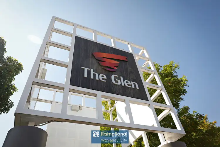 Fourth view of Homely unit listing, 2/8 Marriott Parade, Glen Waverley VIC 3150