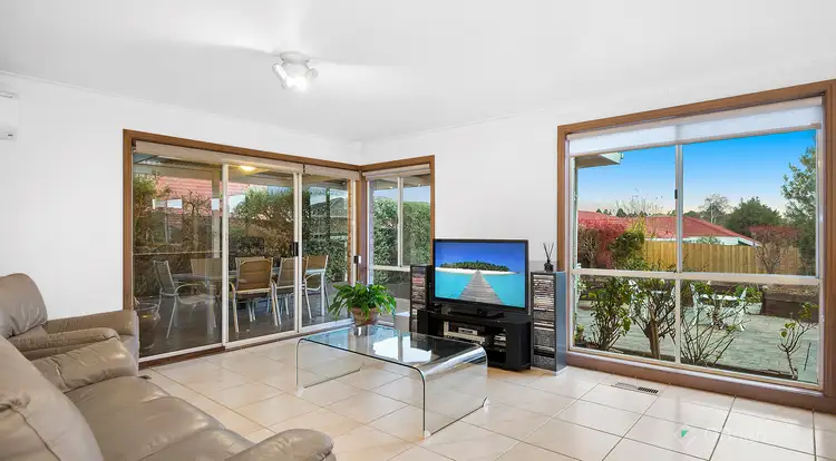 Fourth view of Homely house listing, 16 Freeman Court, Endeavour Hills VIC 3802