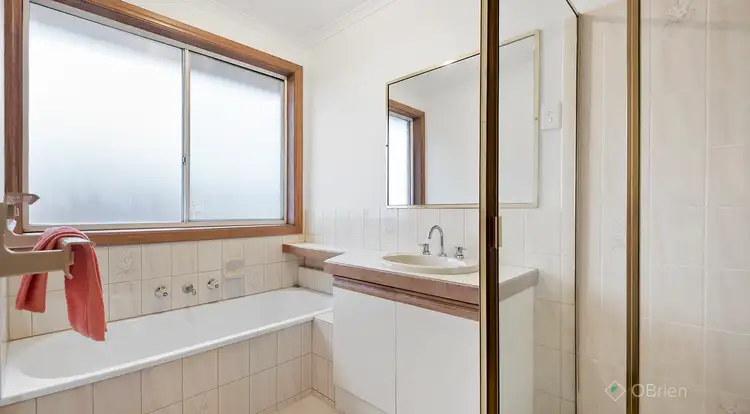 Sixth view of Homely house listing, 16 Freeman Court, Endeavour Hills VIC 3802