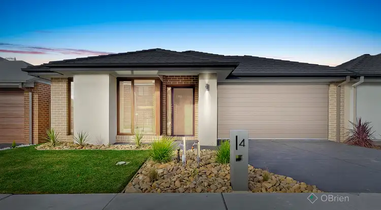 4 Emery Drive, Clyde North VIC 3978