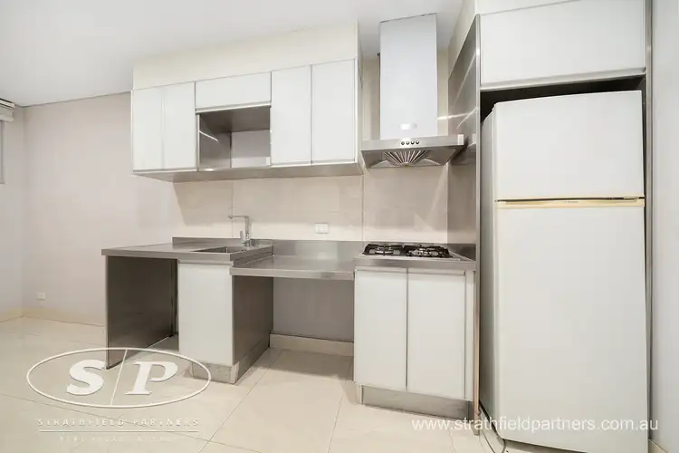 11 Stuart Street, Concord West NSW 2138