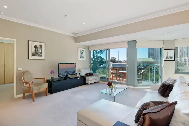 Third view of Homely apartment listing, 905/127 Kent Street, Sydney NSW 2000
