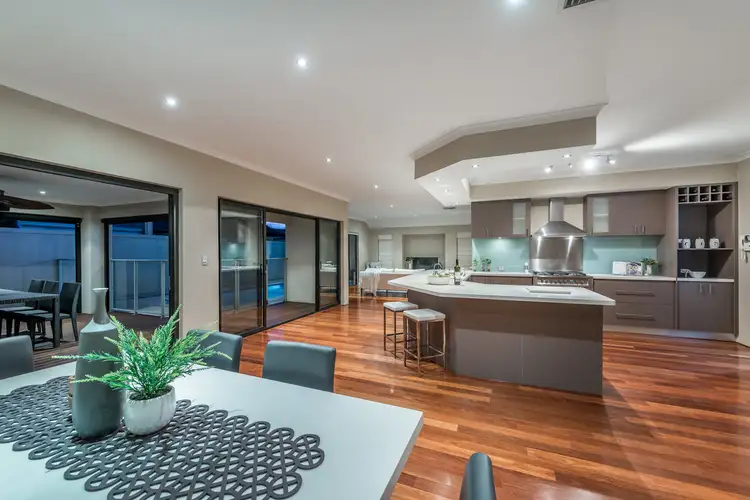 24 Gemini Way, Madeley WA 6065