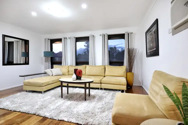 Sixth view of Homely house listing, 7 Beacon Hills Crescent, Craigieburn VIC 3064