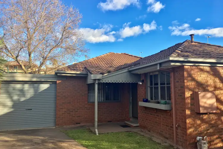 2/363 Woodstock Court, East Albury NSW 2640