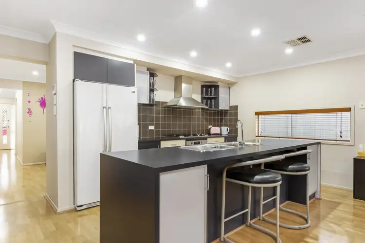 25 Brannigan Street, Ropes Crossing NSW 2760