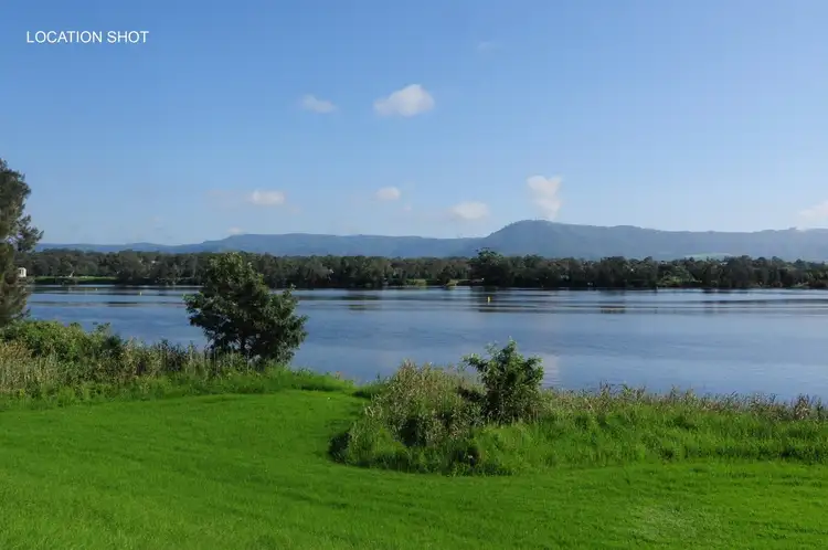 76 Riverview Road, Nowra NSW 2541