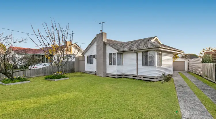 21 Parkland Avenue, Hampton Park VIC 3976