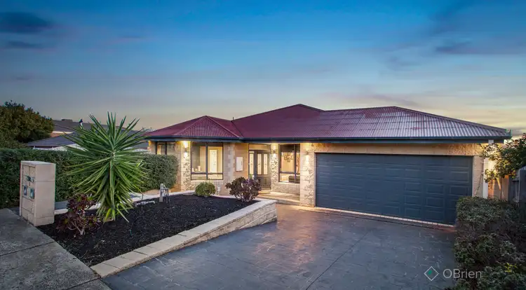 3 Cunneen Crescent, Berwick VIC 3806