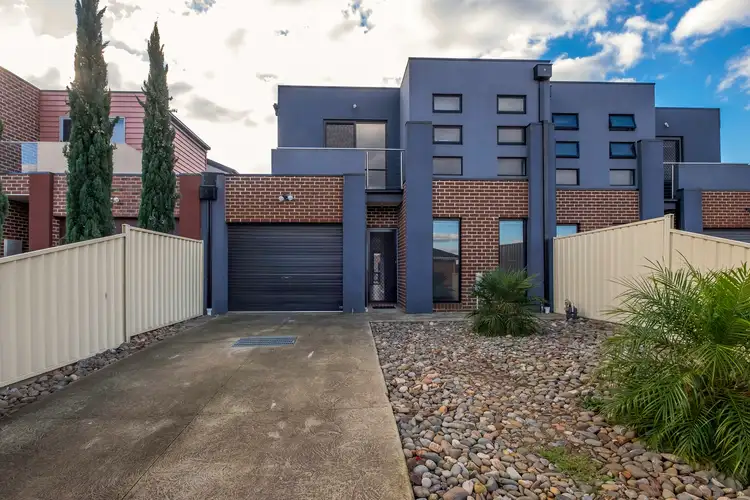 1/76 Greenhills Drive, Kurunjang VIC 3337