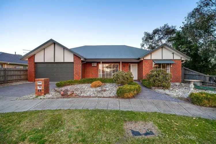 22 O'Reilly Court, Lynbrook VIC 3975