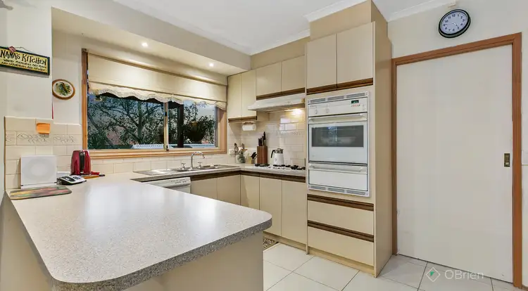 Fifth view of Homely house listing, 3 Kinross Court, Pakenham VIC 3810