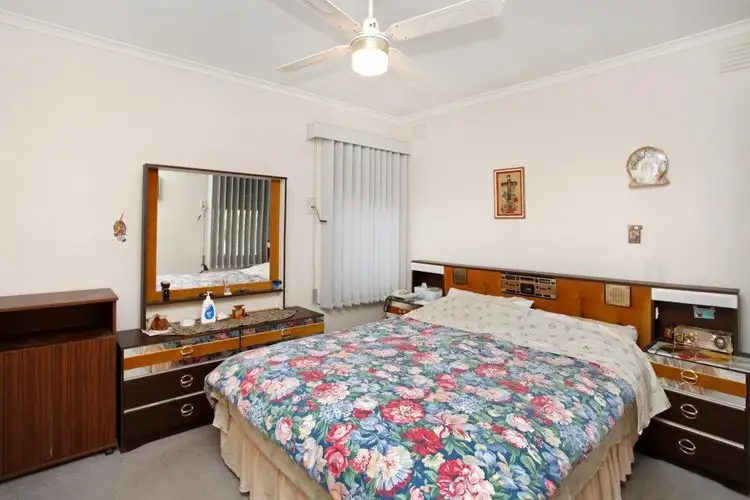 Seventh view of Homely house listing, 3 Terront Court, Deer Park VIC 3023