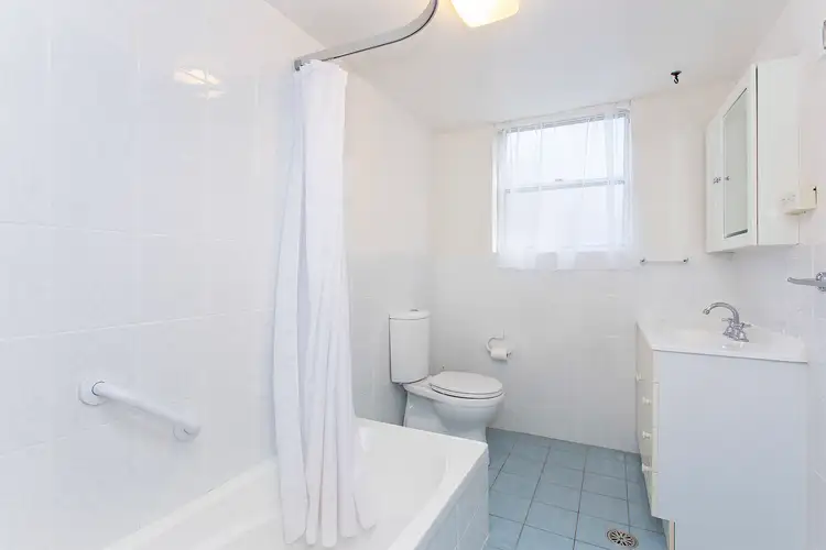 Fifth view of Homely unit listing, 2/16 Lobelia Close, Metford NSW 2323
