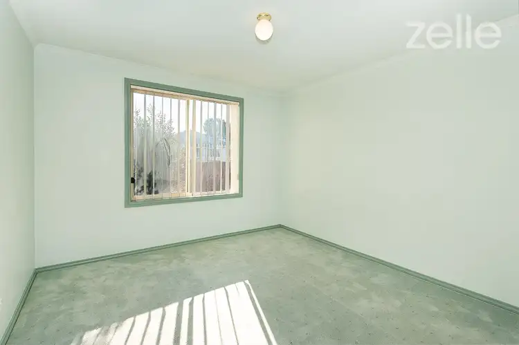 Sixth view of Homely unit listing, 1/438 Kotthoff Street, Lavington NSW 2641