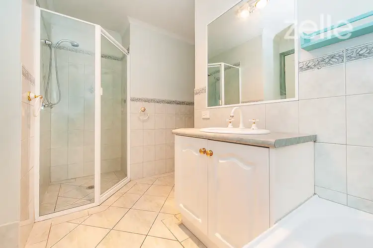 Seventh view of Homely unit listing, 1/438 Kotthoff Street, Lavington NSW 2641