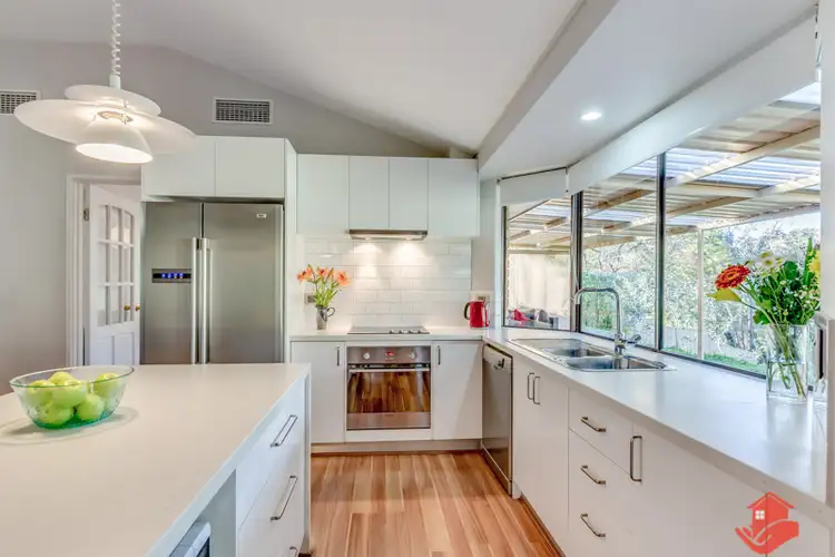 78 Amethyst Crescent, Mount Richon WA 6112