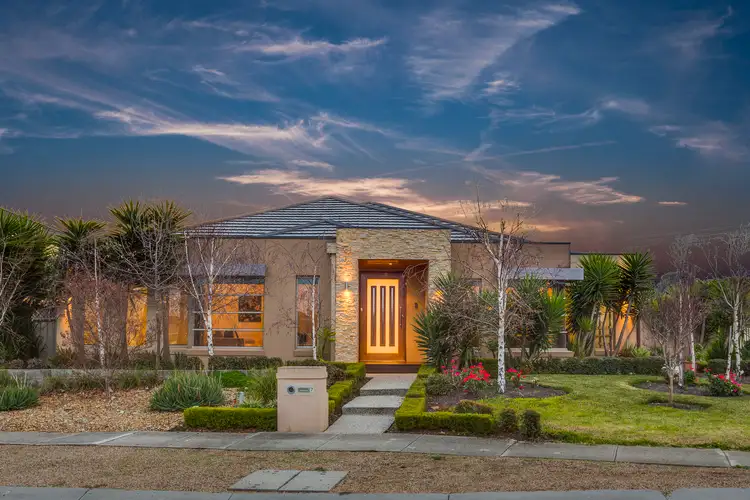 7 Warrens Brook Road, Hillside VIC 3037