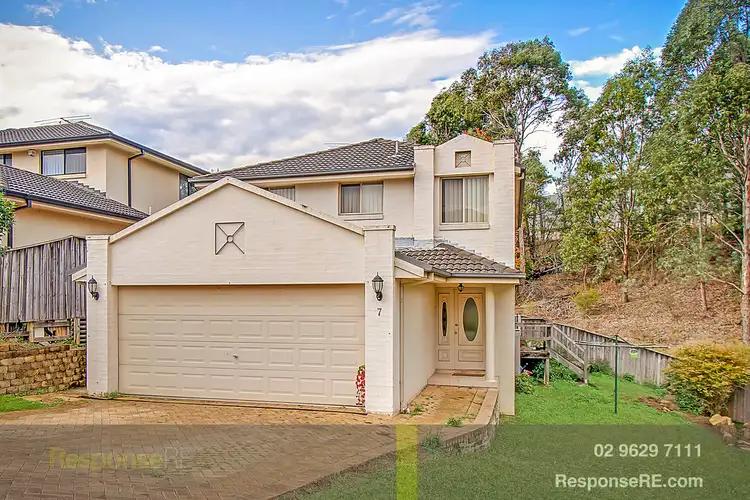 7 Stallion Glen, Glenwood NSW 2768