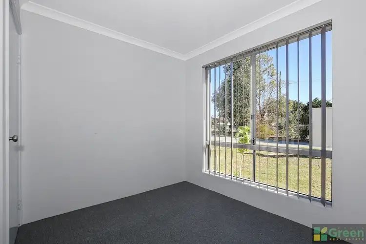 Sixth view of Homely house listing, 32 Thornbill Crescent, Coodanup WA 6210