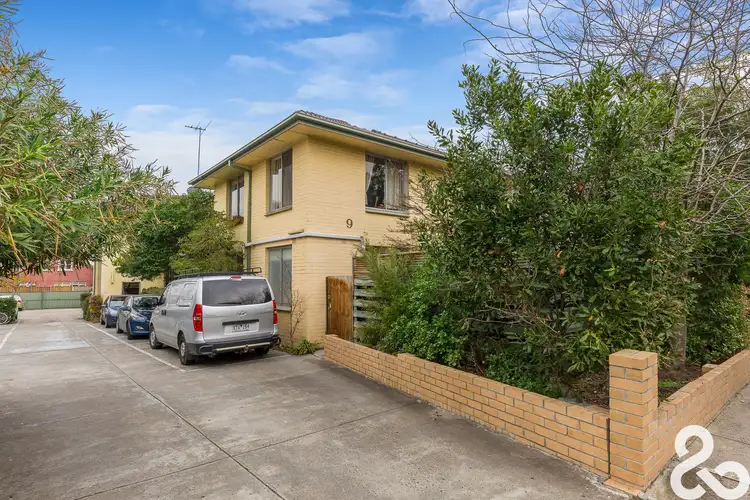 10/9 Kemp Street, Thornbury VIC 3071