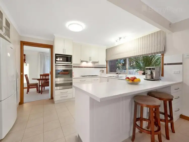 Fifth view of Homely house listing, 4 Windsor Close, Boronia VIC 3155