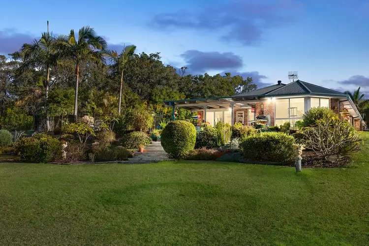 53 Elizabeth Bay Drive, Lake Munmorah NSW 2259