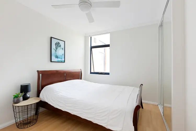 Fourth view of Homely apartment listing, 18/34 The Crescent, Dee Why NSW 2099