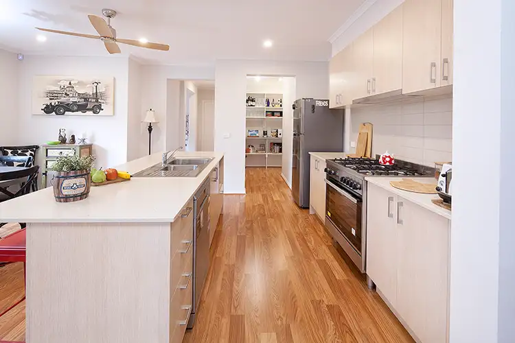 Fourth view of Homely house listing, 7 Manhattan Drive, Officer VIC 3809