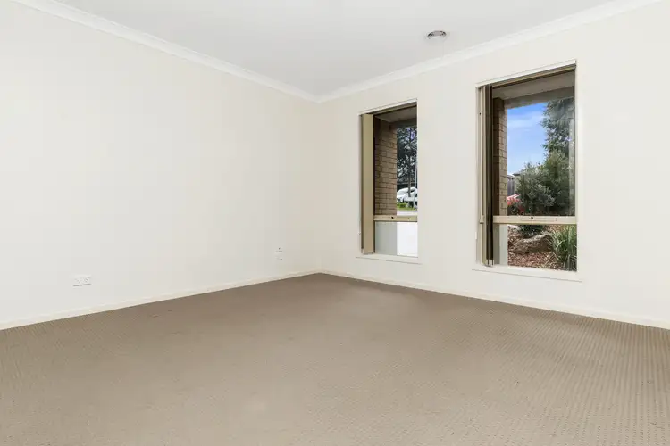 Fifth view of Homely house listing, 4 Goodenia Court, Darley VIC 3340