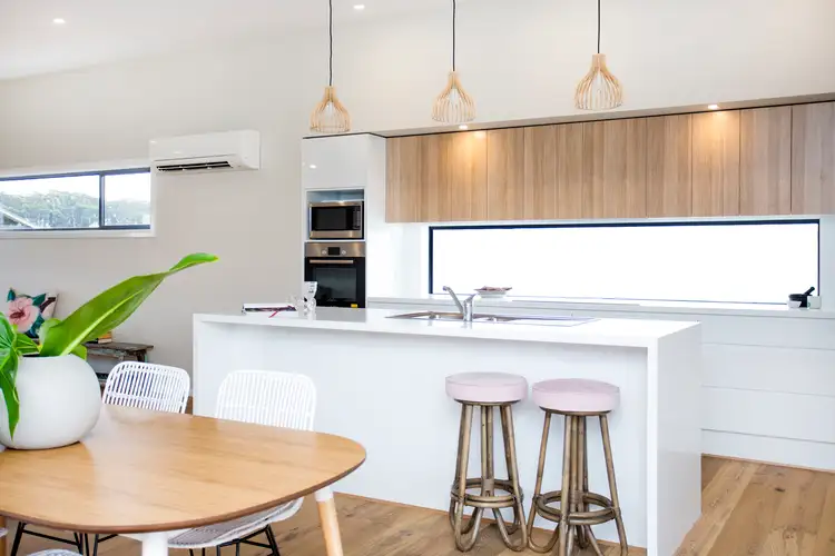 10 Superior Avenue, Burrill Lake NSW 2539