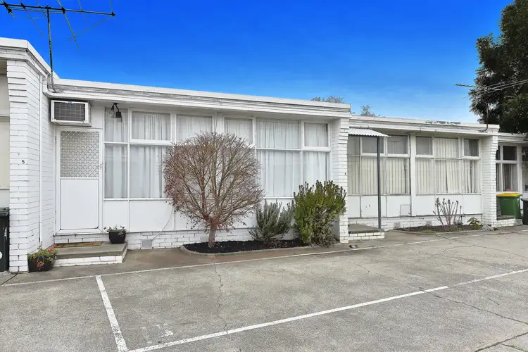 Main view of Homely unit listing, 5/23 Ashley Street, Reservoir VIC 3073