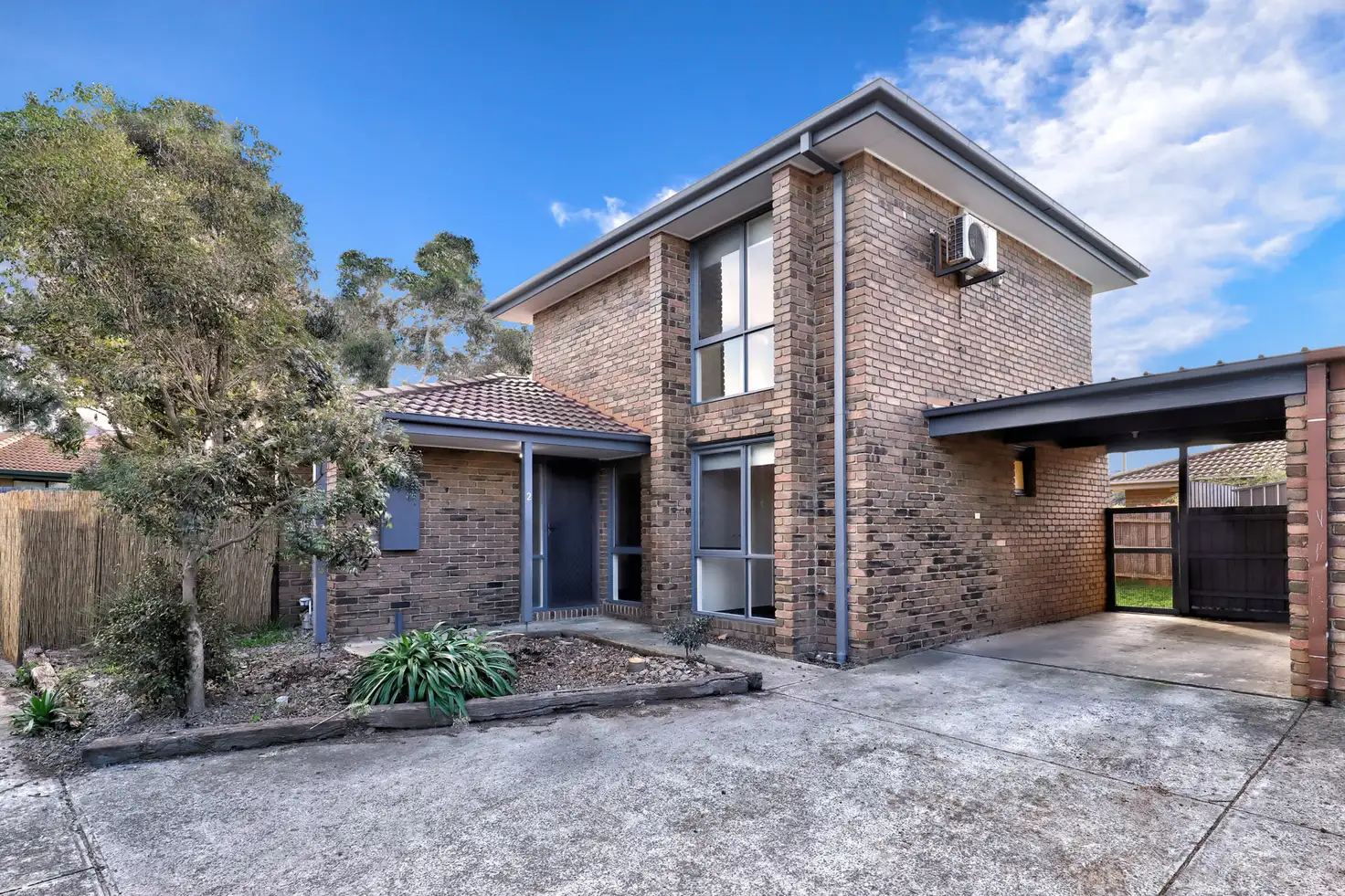 Main view of Homely unit listing, 2/47 Edington Way, Craigieburn VIC 3064