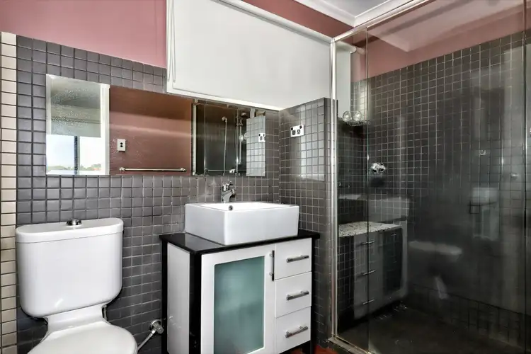 Fifth view of Homely unit listing, 2/47 Edington Way, Craigieburn VIC 3064
