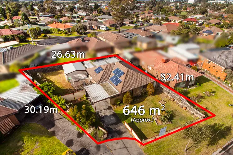 8 Whitehaven Court, Craigieburn VIC 3064