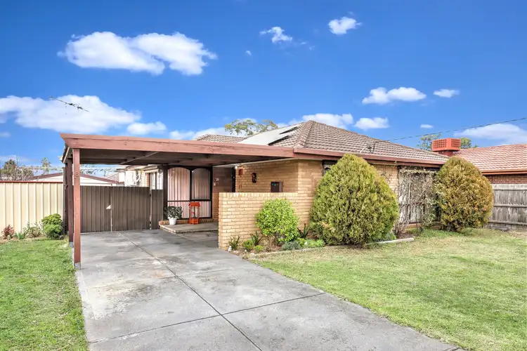 Second view of Homely house listing, 8 Whitehaven Court, Craigieburn VIC 3064