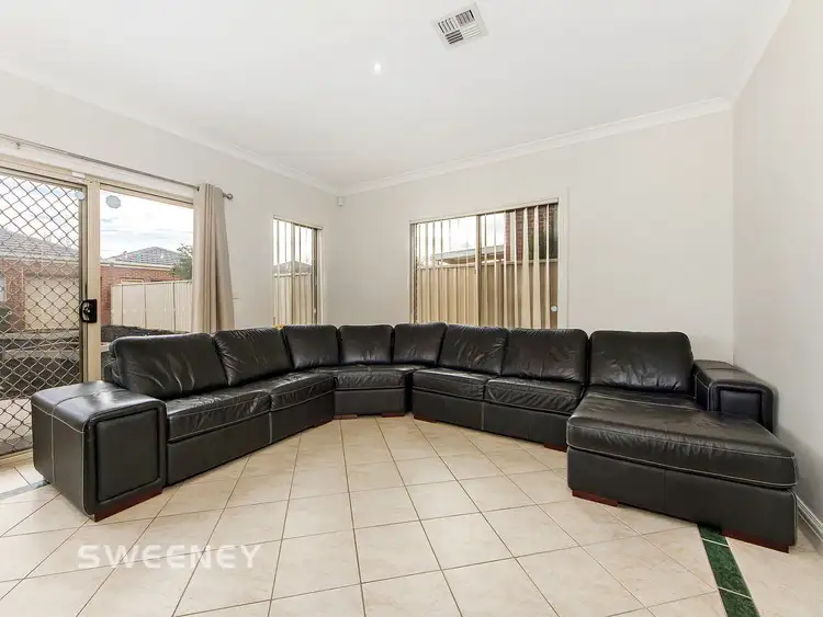 Fifth view of Homely townhouse listing, 20 Nobel Banks Drive, Cairnlea VIC 3023