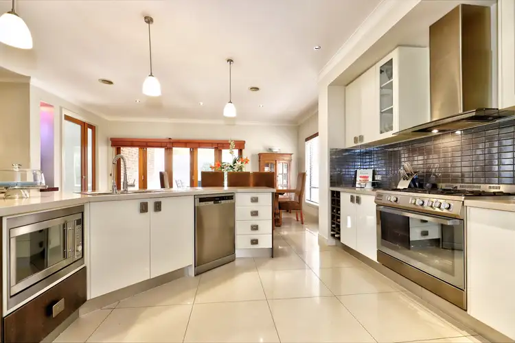 Sixth view of Homely house listing, 25 Cascade Terrace, Craigieburn VIC 3064