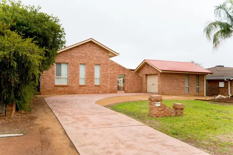 48 Murrayfield Drive, Dubbo NSW 2830