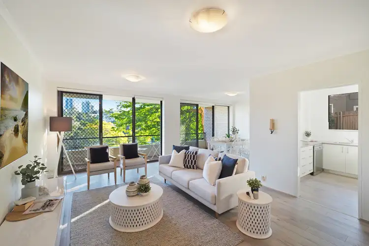 Main view of Homely apartment listing, 2/8-10 Montpelier Street, Neutral Bay NSW 2089