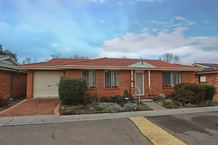 17/28 Lagoon Street, Goulburn NSW 2580