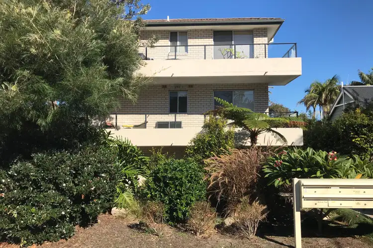 Second view of Homely apartment listing, 9/15 Ocean View Road, Freshwater NSW 2096