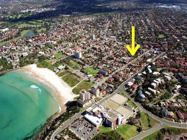 Third view of Homely apartment listing, 9/15 Ocean View Road, Freshwater NSW 2096
