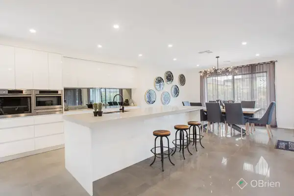 Second view of Homely house listing, 10 Littleshore Crescent, Clyde North VIC 3978